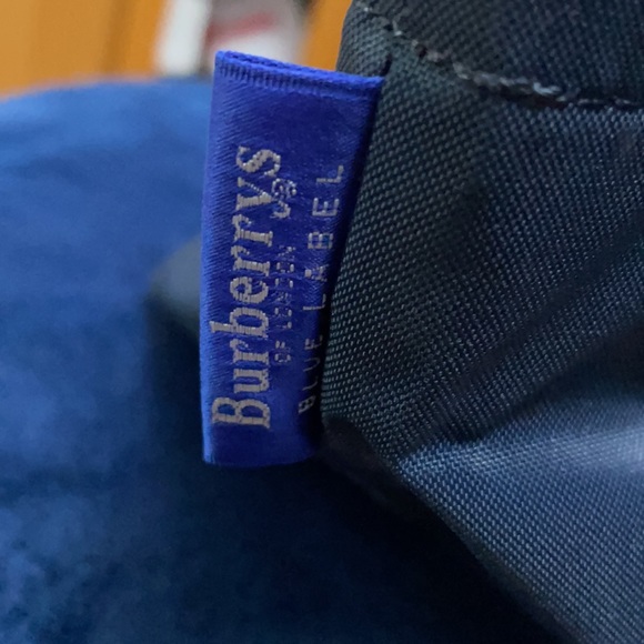 Burberry - Picture 7 of 8